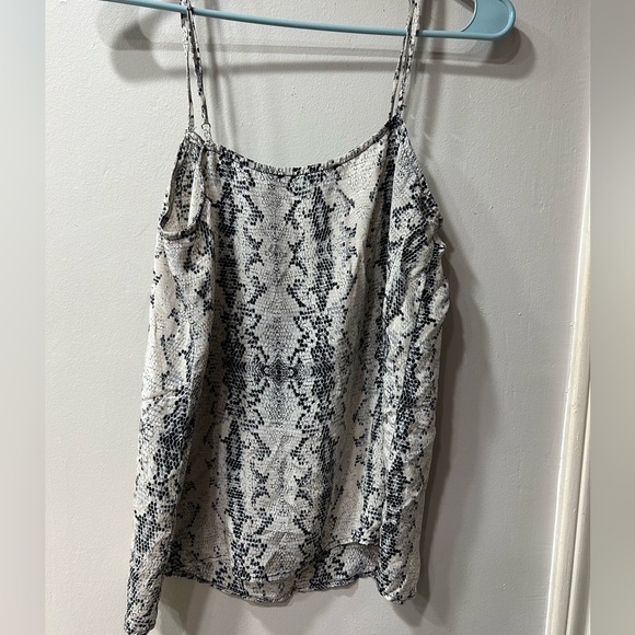 Olivaceous 100% Silk shirt , Size M - Picture 2 of 6